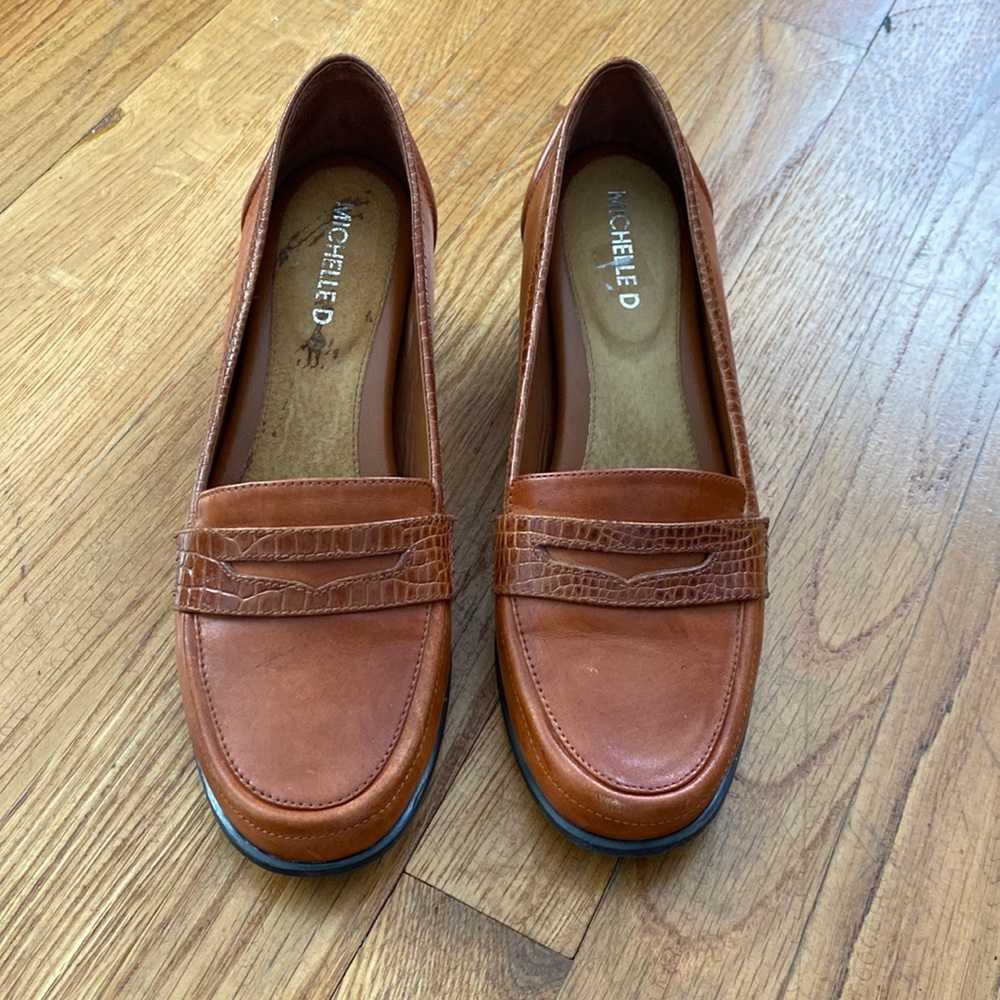 Vintage Heeled Loafer